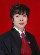 周泳利律师